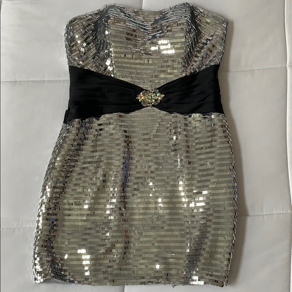 Formal Homecoming Dress - Picture 5 of 6